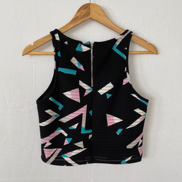 BAR III Women's Medium Perforated Mesh Black Pink Turquoise Sleeveless Crop Top - Picture 2 of 5